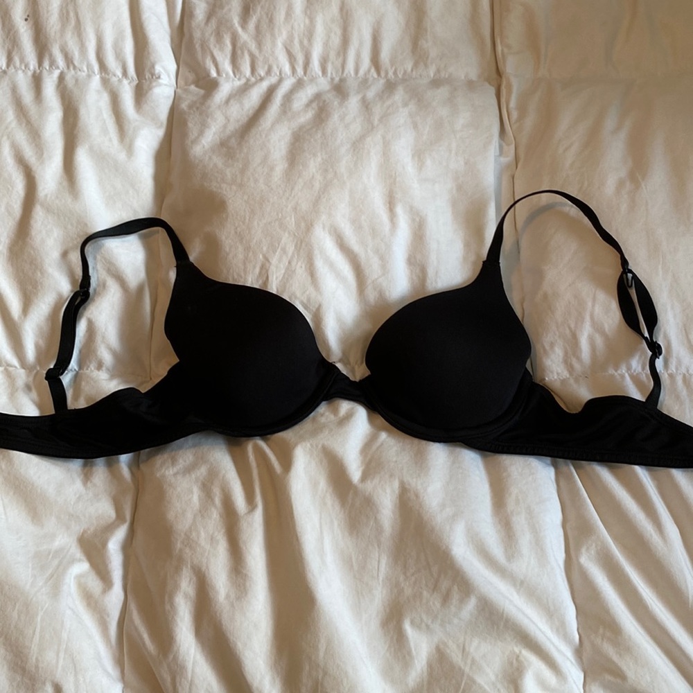 black padded bra, 32A